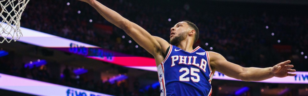  恩比德统治内线狂揽两双，76人轻取尼克斯止连败