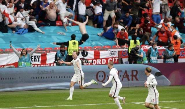  国米锋霸打破进球荒终破荒  