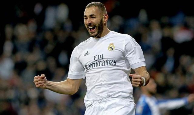  柏林赫塔攻势如潮，三叉戟发威撕裂防线  