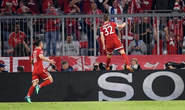  那不勒斯替补奇兵建功绝杀佛罗伦萨登顶  