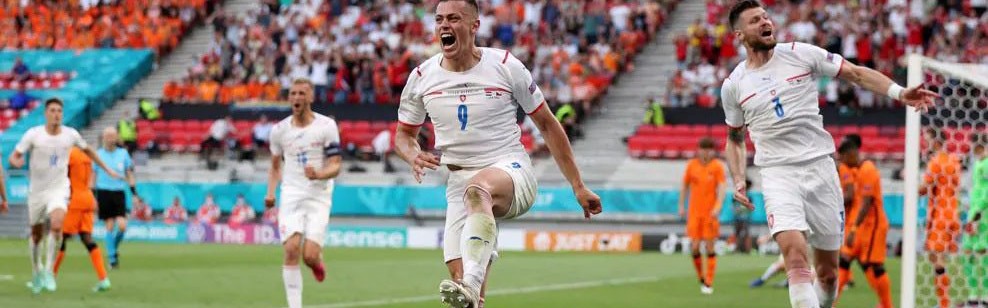  朗斯铁卫乌龙球葬送关键战役  