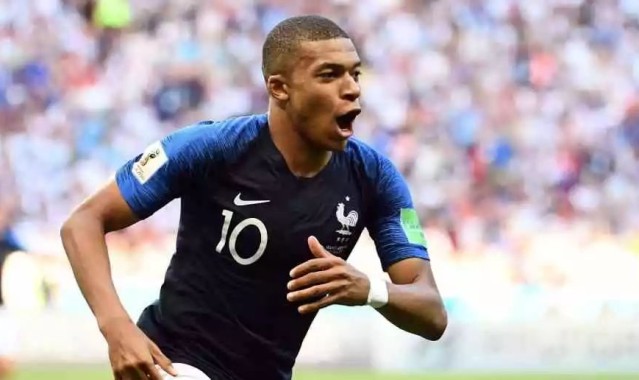  法国U21梯队包揽法甲多项殊荣  