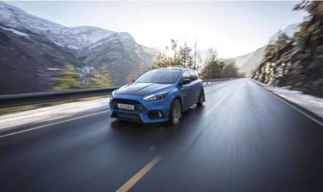  福克斯闪电突破撕裂防线，国王快攻浪潮卷走胜利